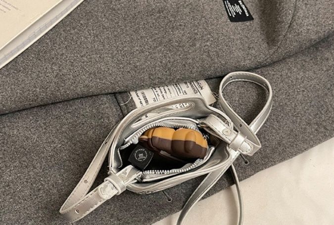 https://fulmo-img-server.com/pochettemellia/1743473761806_6200ieeo_p7g6mm33.jpeg