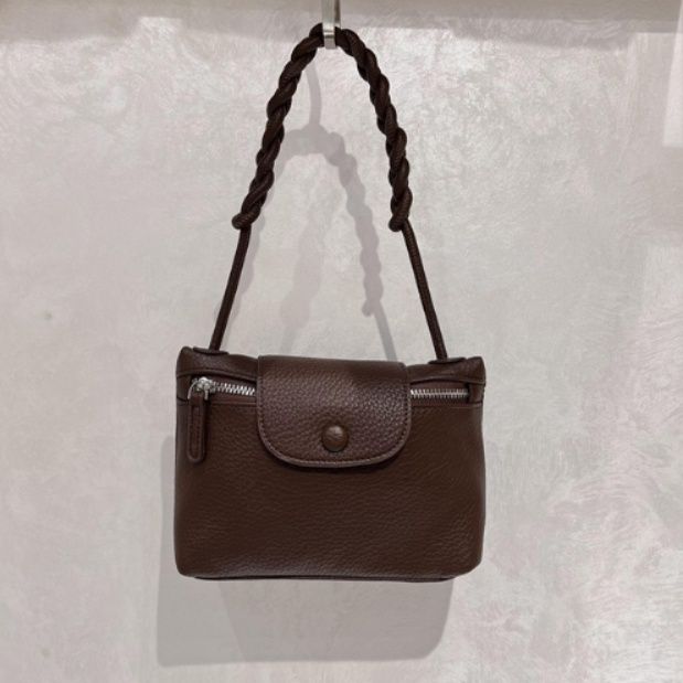 ポシェット 本革シュリンクレザー縦型ミニショルダーポシェット