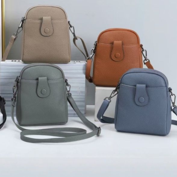 ポシェット 上質合成皮革小型縦型ショルダーポシェット