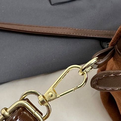 ポシェットレディース 上品なベルトデザイン台形ミニハンドバッグ