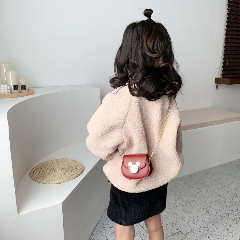 ねずみ耳モチーフ付きミニショルダーバッグ