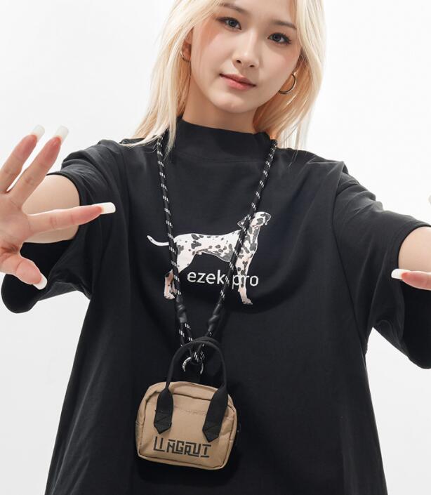 スマホ ポシェット 斜めがけ 男女兼用 小物収納バッグ