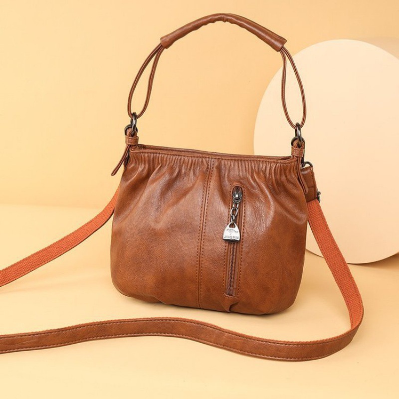 ポシェットレディース 柔らか合皮2通り持ち手付きギャザー口元