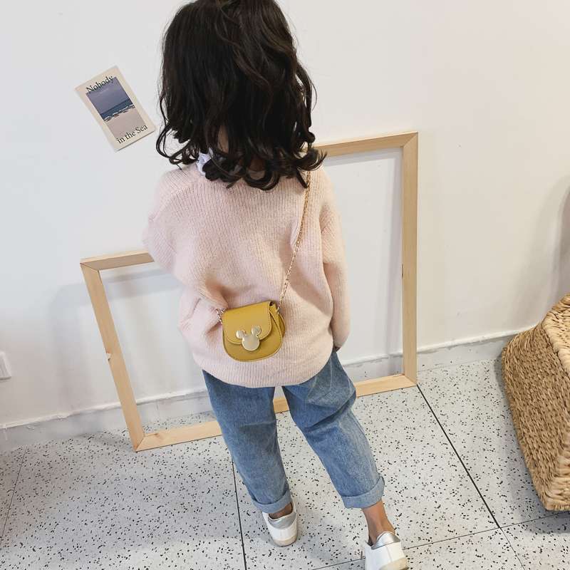 ねずみ耳モチーフ付きミニショルダーバッグ