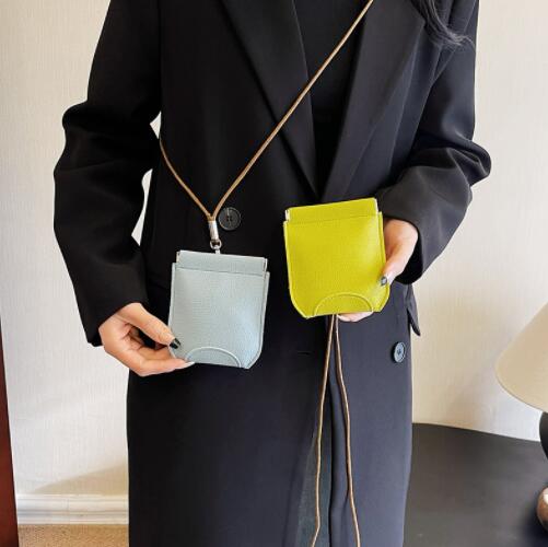 子ども用小さなポシェット財布付きショルダーバッグ