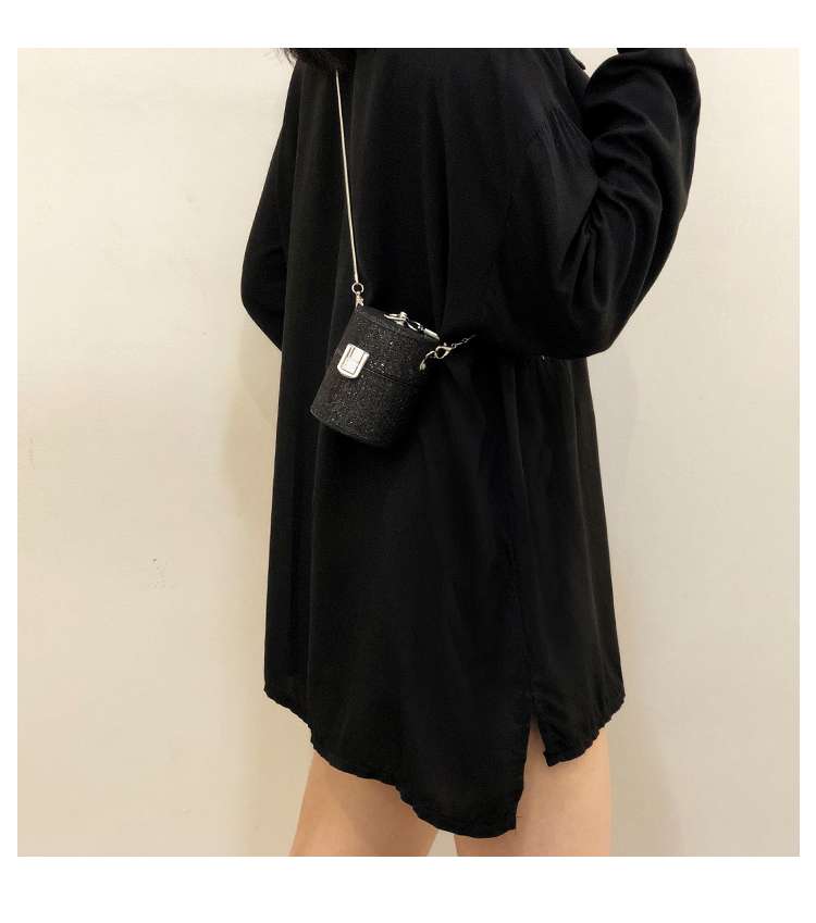 https://fulmo-img-server.com/pochettemellia/d1627dc8693a4dae847e76e7e45a0921.jepg