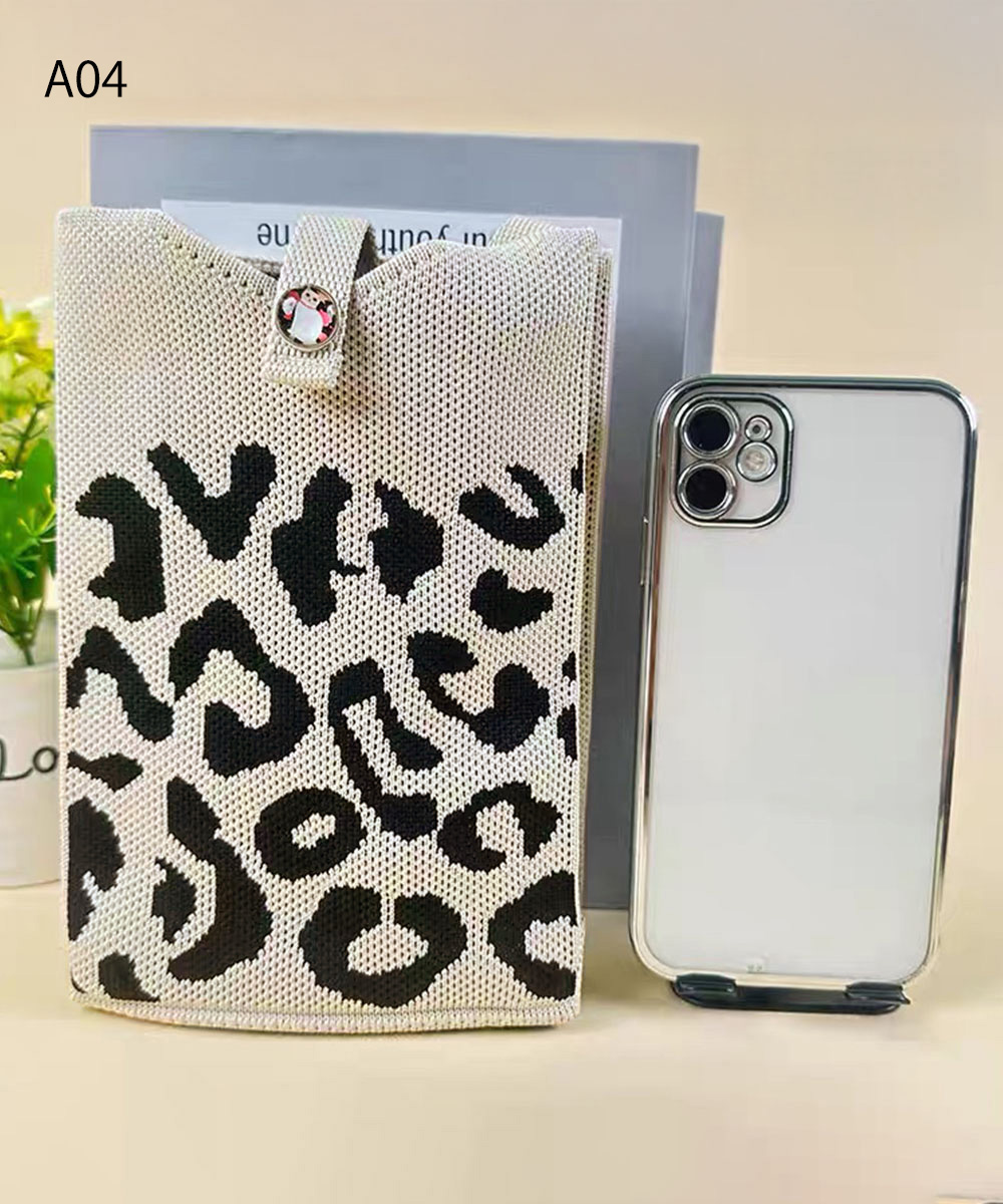 可愛い動物柄ニット編みスマホポシェット