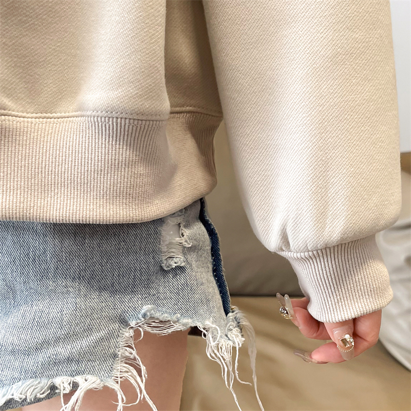 ポロシャツ スウェット うさぎ刺繍入り丸襟