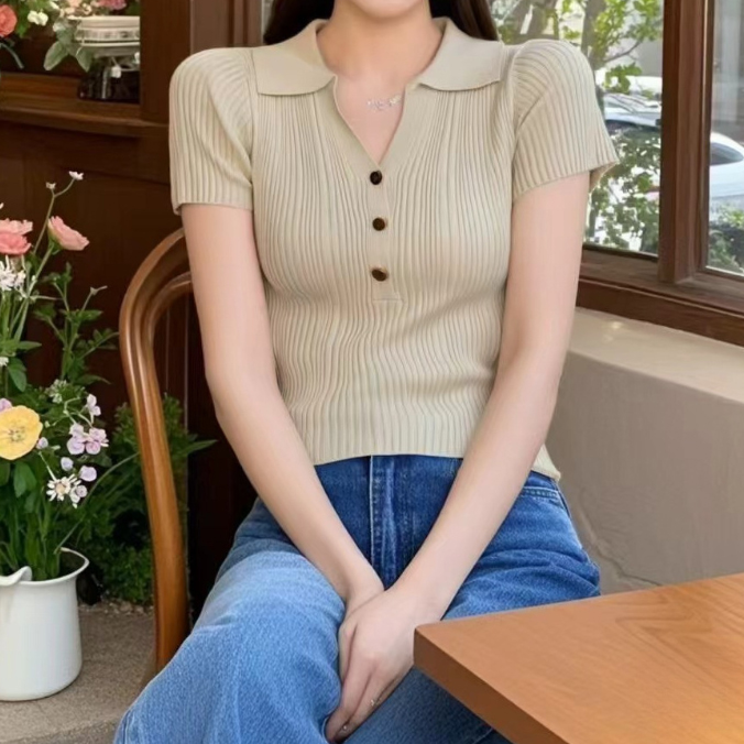 https://fulmo-img-server.com/polo-shirts-mania/e80219a2-ac52-44a6-ac00-bf557a906448.jpg
