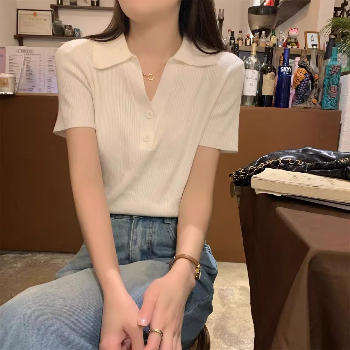 https://fulmo-img-server.com/polo-shirts-mania/ede91233-11db-40f8-8f7c-960a605d6e28.jpg