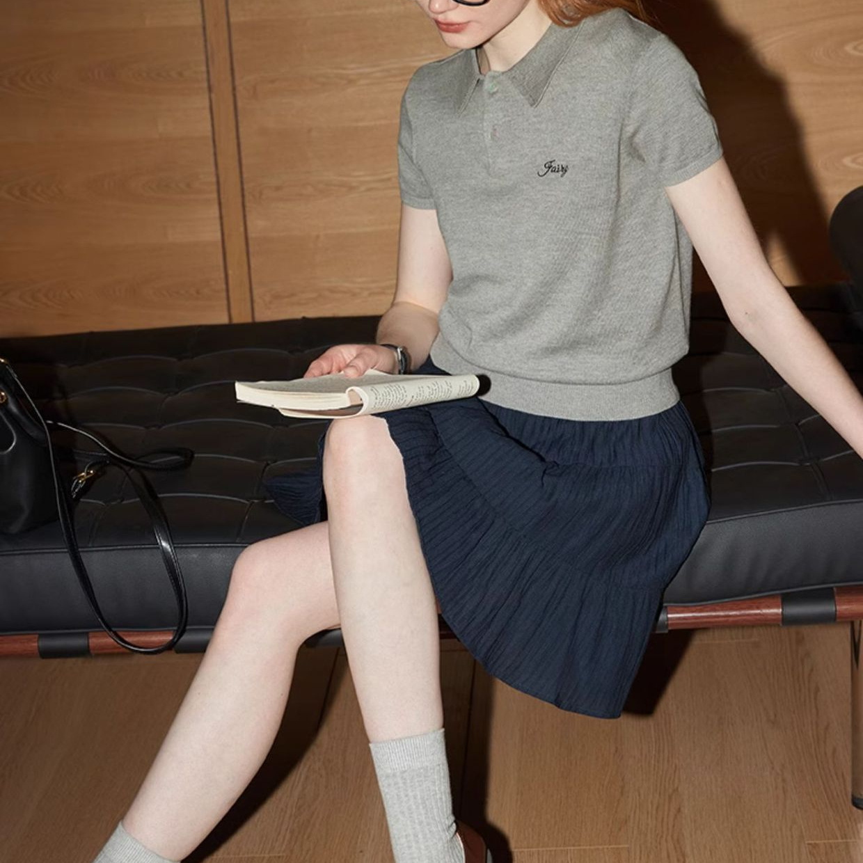 レディース ポロシャツ 胸元ロゴ刺繍入りベーシックスタイル半袖ポロシャツ