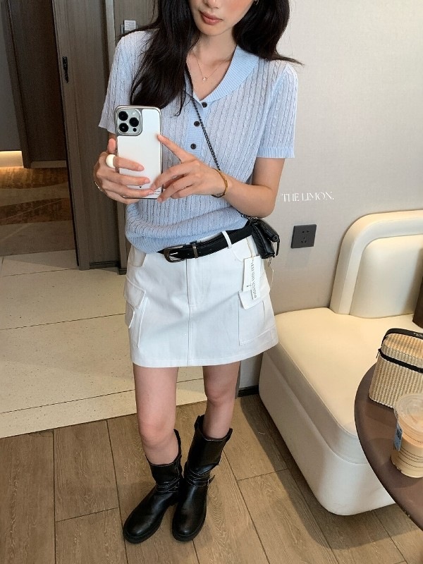 https://fulmo-img-server.com/polocute/67ac828f-bd41-4240-8118-d46ebd2e281e.jpg