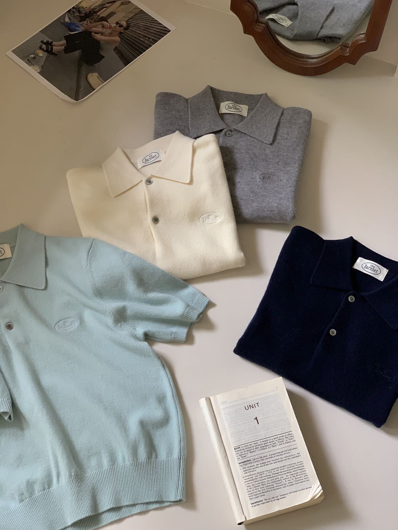 レディース ポロシャツ 上品なニット素材の襟付き半袖ポロシャツ