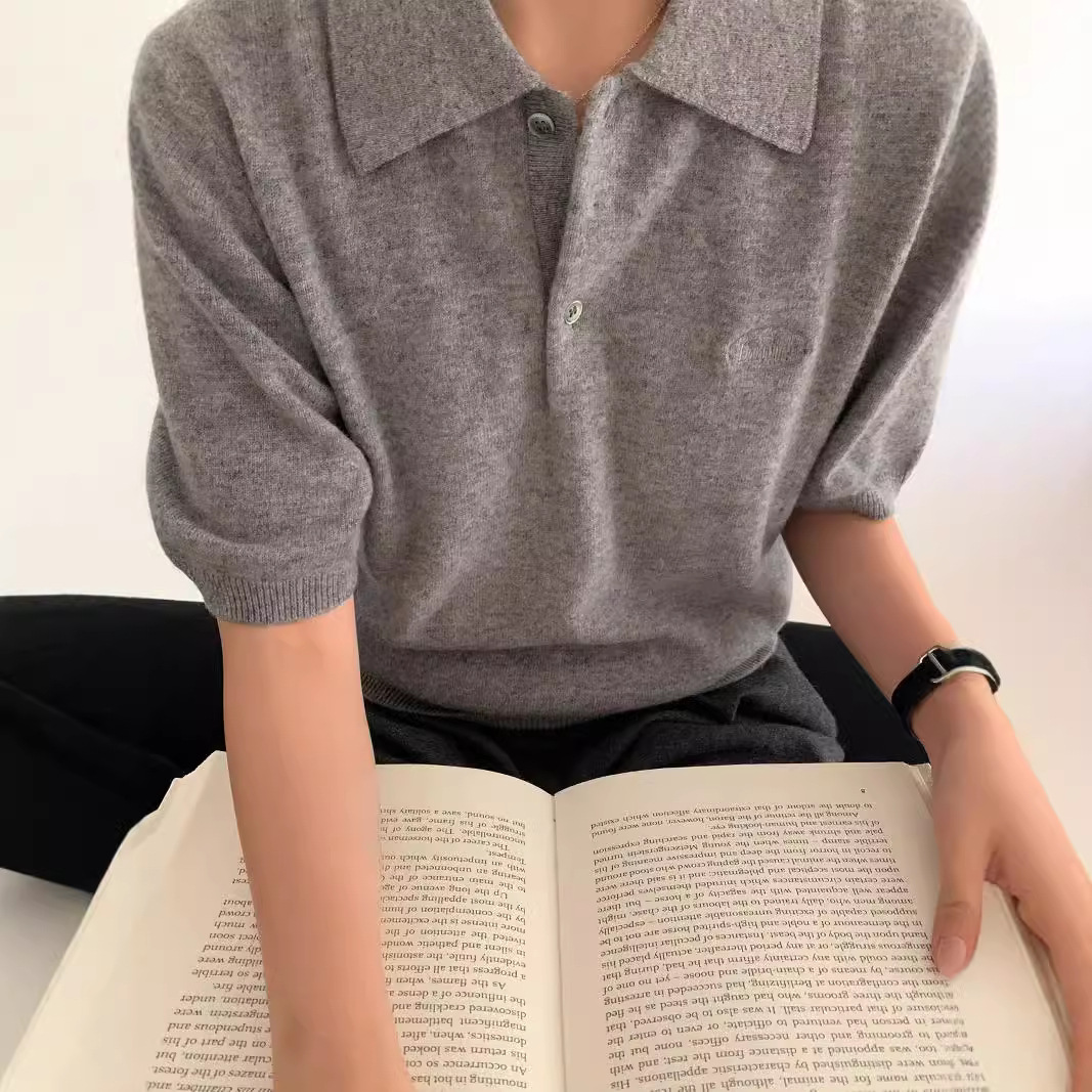 レディース ポロシャツ 上品なニット素材の襟付き半袖ポロシャツ
