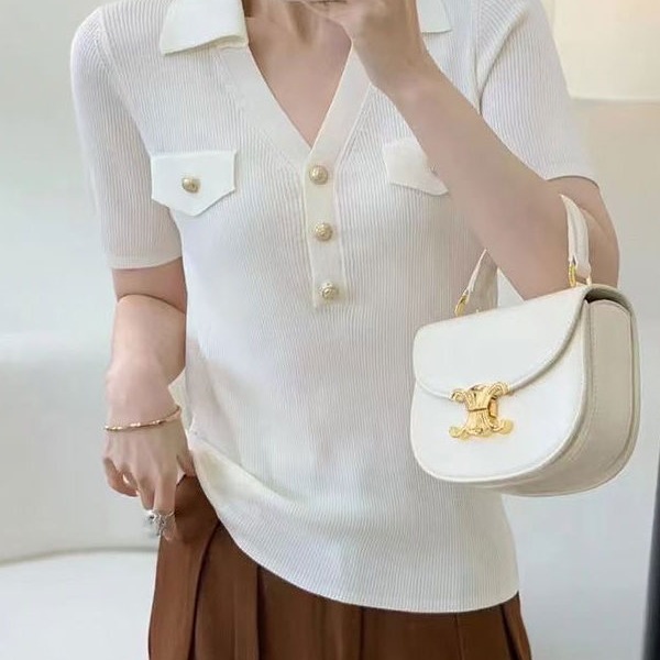https://fulmo-img-server.com/polocute/b9541a17-fbe8-4a02-aff7-b3a435b3748d.jpg