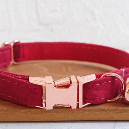 ペット用首輪 鈴付き高級感あふれる愛犬の首輪