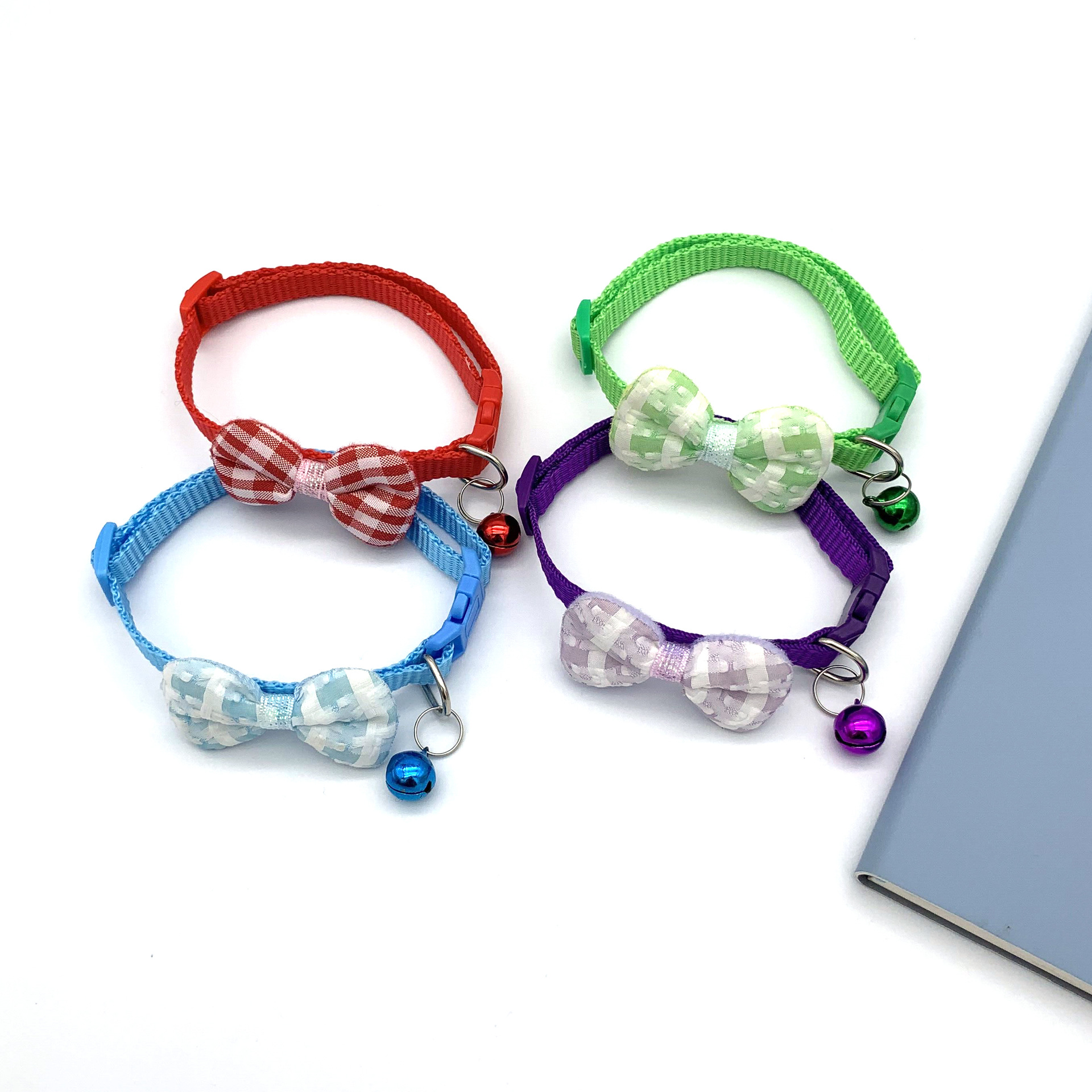 ペット用首輪 チェック柄リボンと鈴付き　猫用