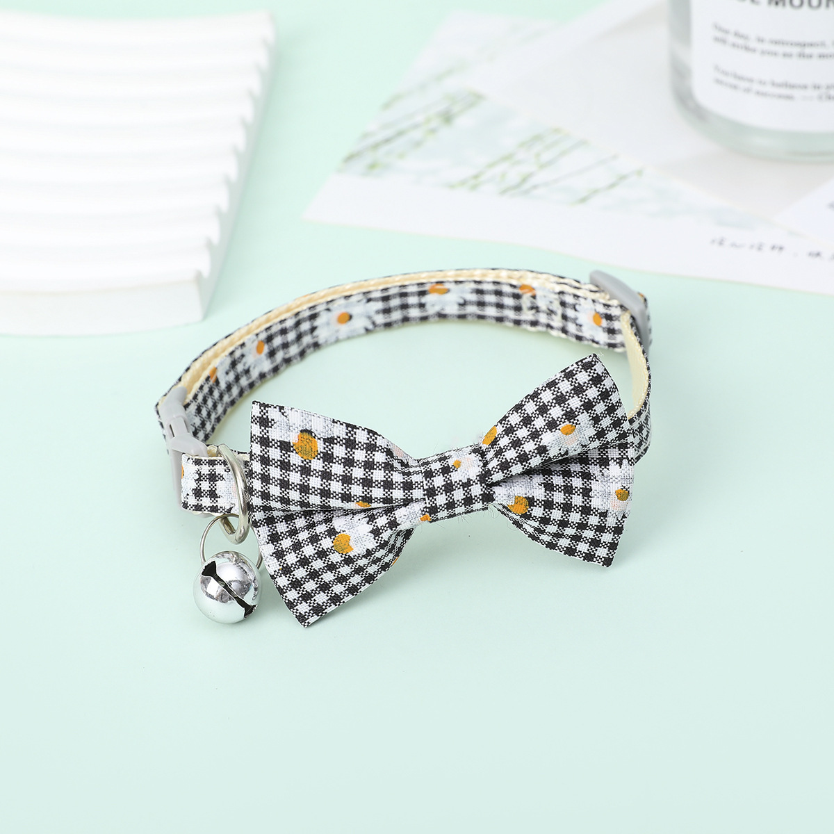 ペット用首輪 小花刺繍リボン付きギンガムチェック首輪鈴付き