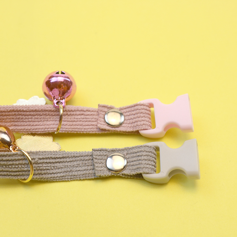 ペット用首輪 桜の花飾りと鈴付き和風首輪