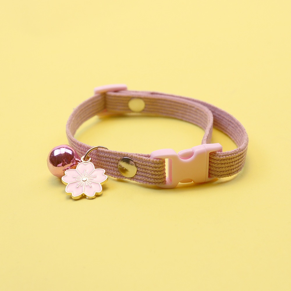 ペット用首輪 桜の花飾りと鈴付き和風首輪