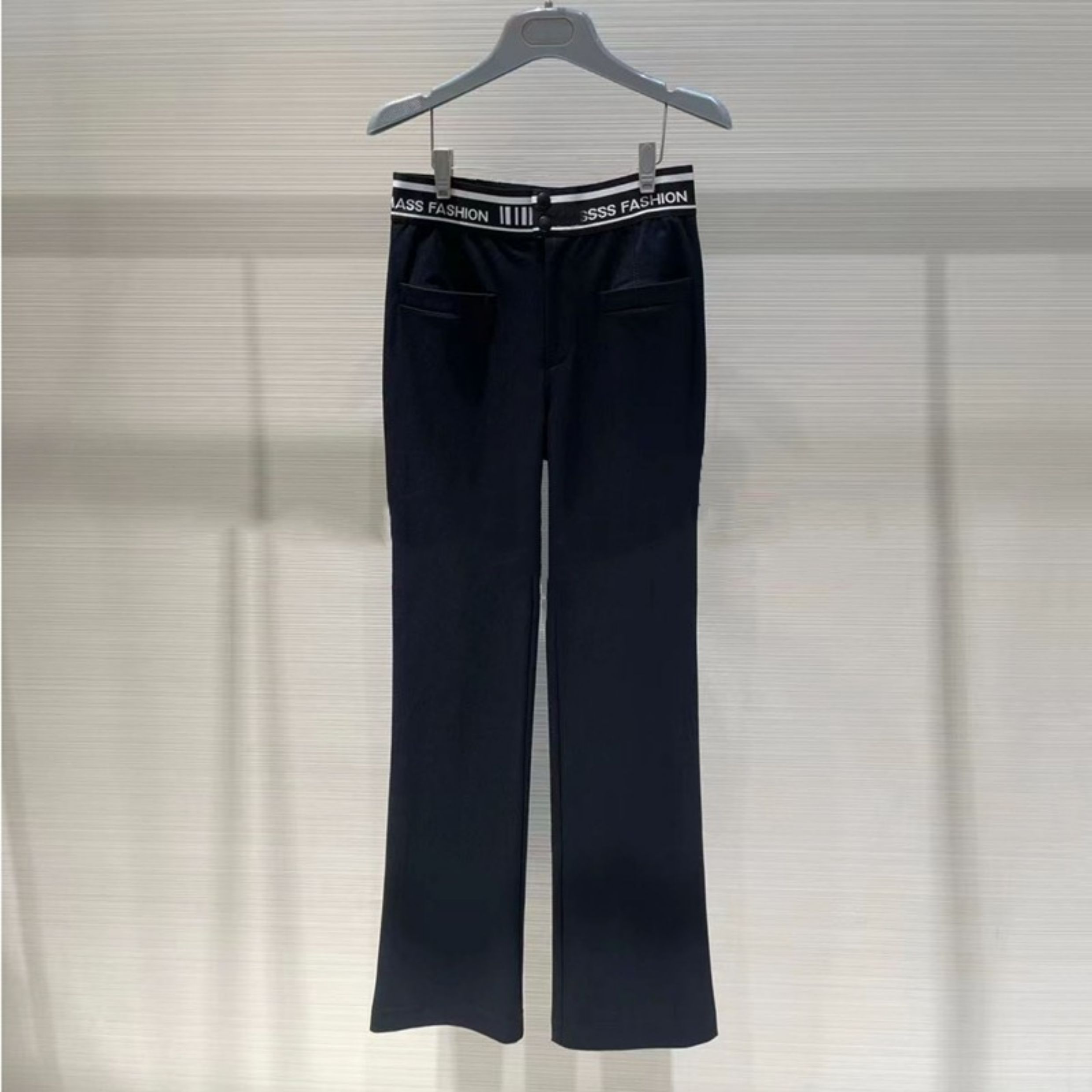 ゴルフウェア レディース スタイリッシュすっきりフレアパンツ