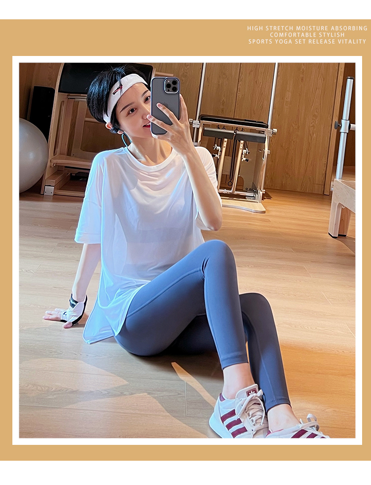 Tシャツ　レディーススポーツウェア なめらか素材ゆったりフィットトップス