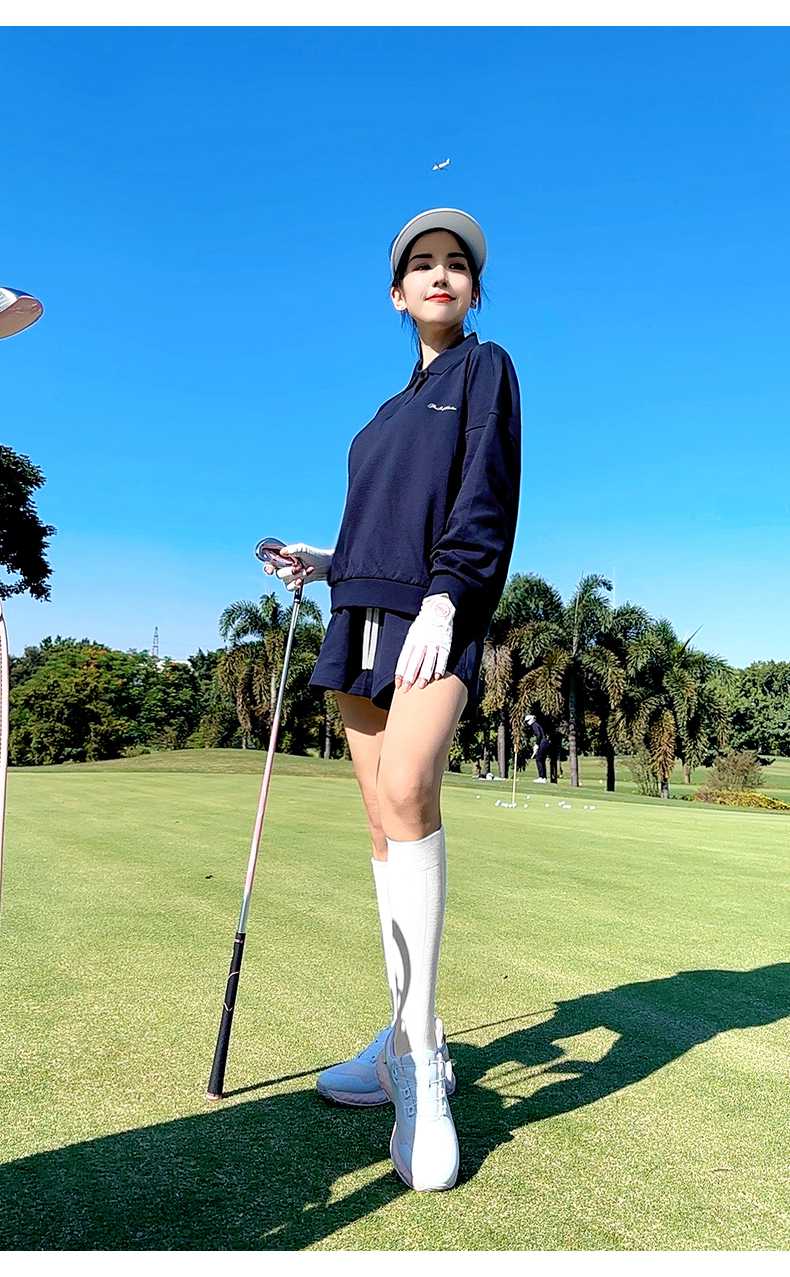 動きやすさとスタイルを両立！ゆったりレディースゴルフウェアで快適プレー5選