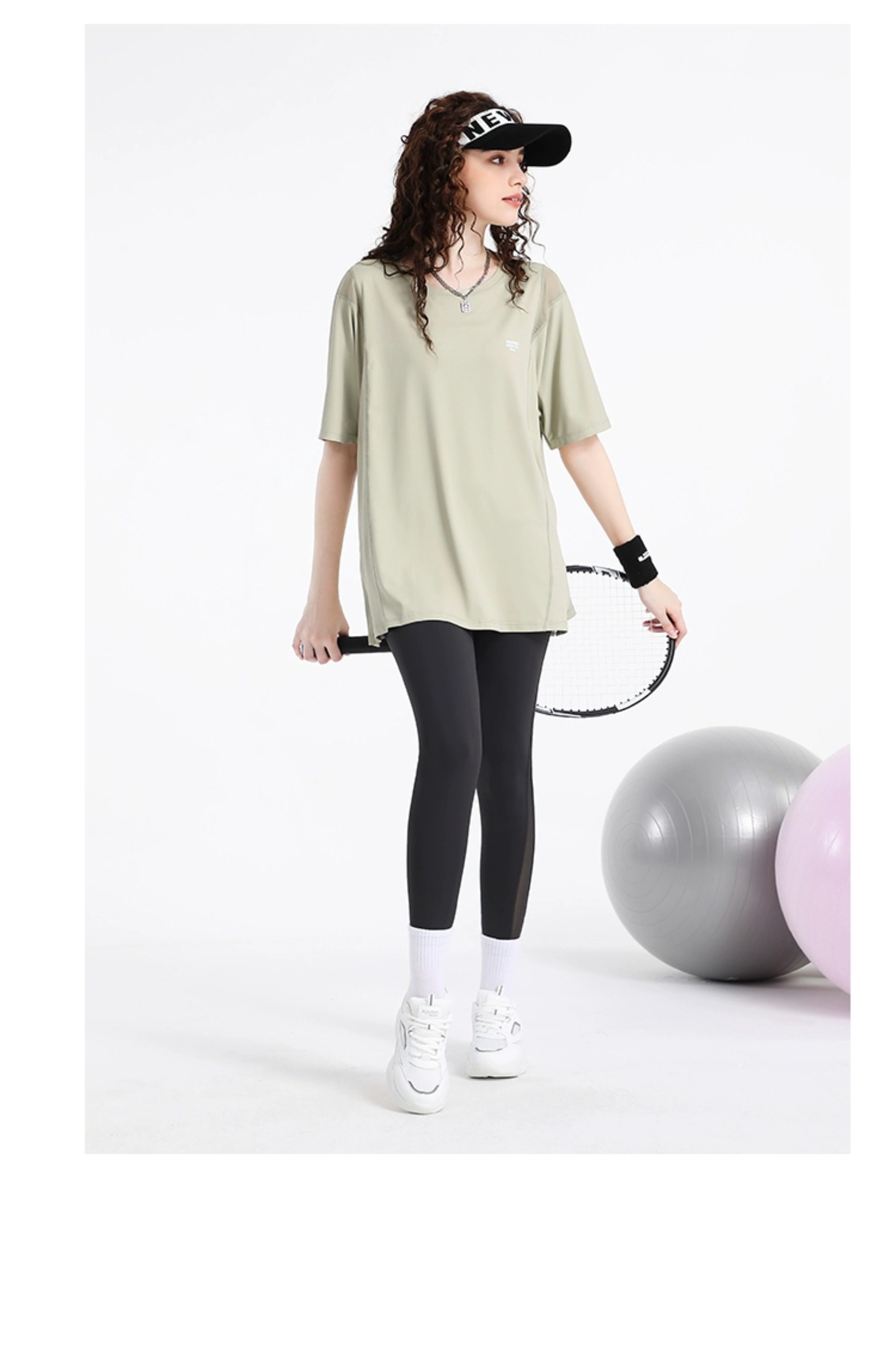 Tシャツ　レディーススポーツウェア シンプル快適ゆったりスポーツティー