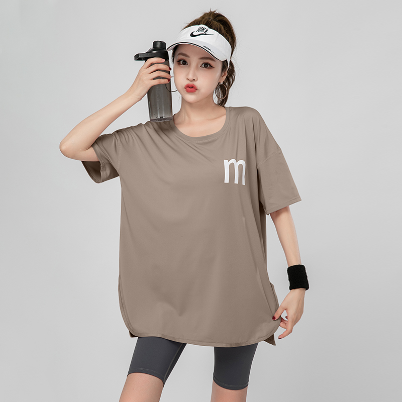 Tシャツ　レディーススポーツウェア シンプルロゴ ゆったりフィットTシャツ