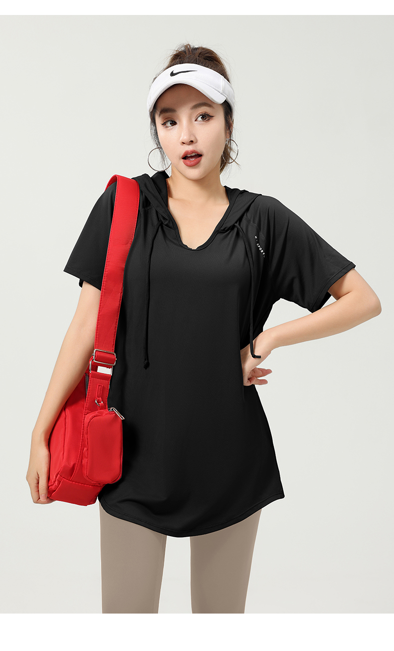 Tシャツ　レディーススポーツウェア フード付きリラックスチュニック