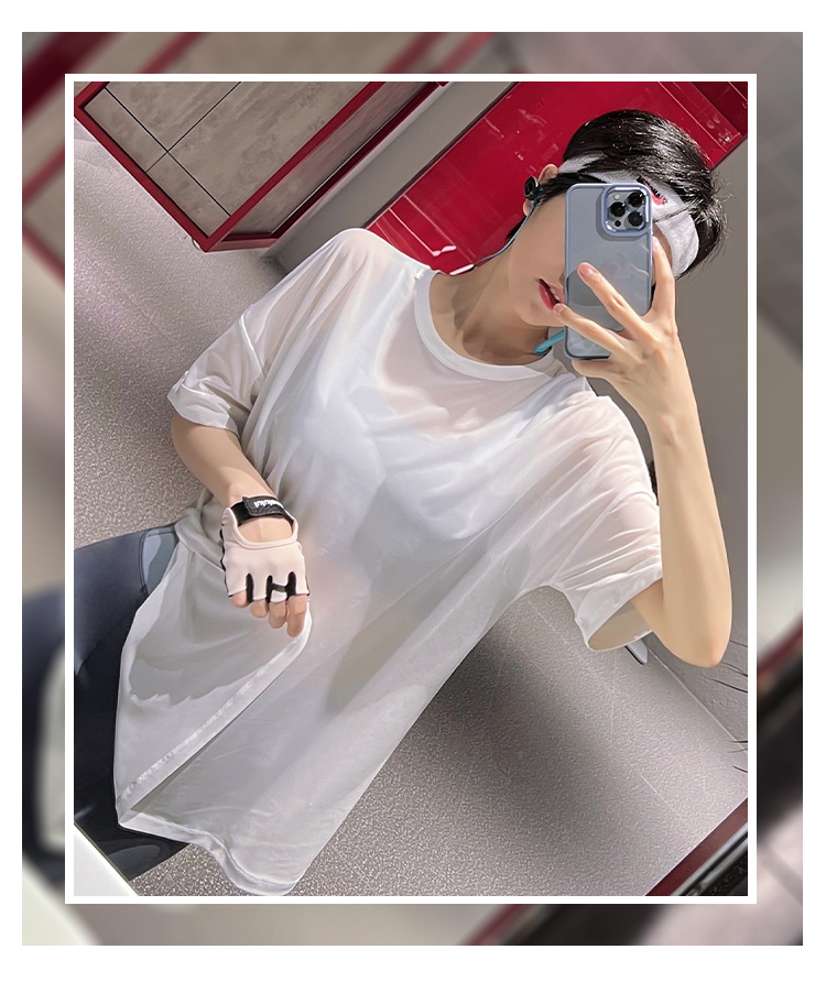 Tシャツ　レディーススポーツウェア なめらか素材ゆったりフィットトップス