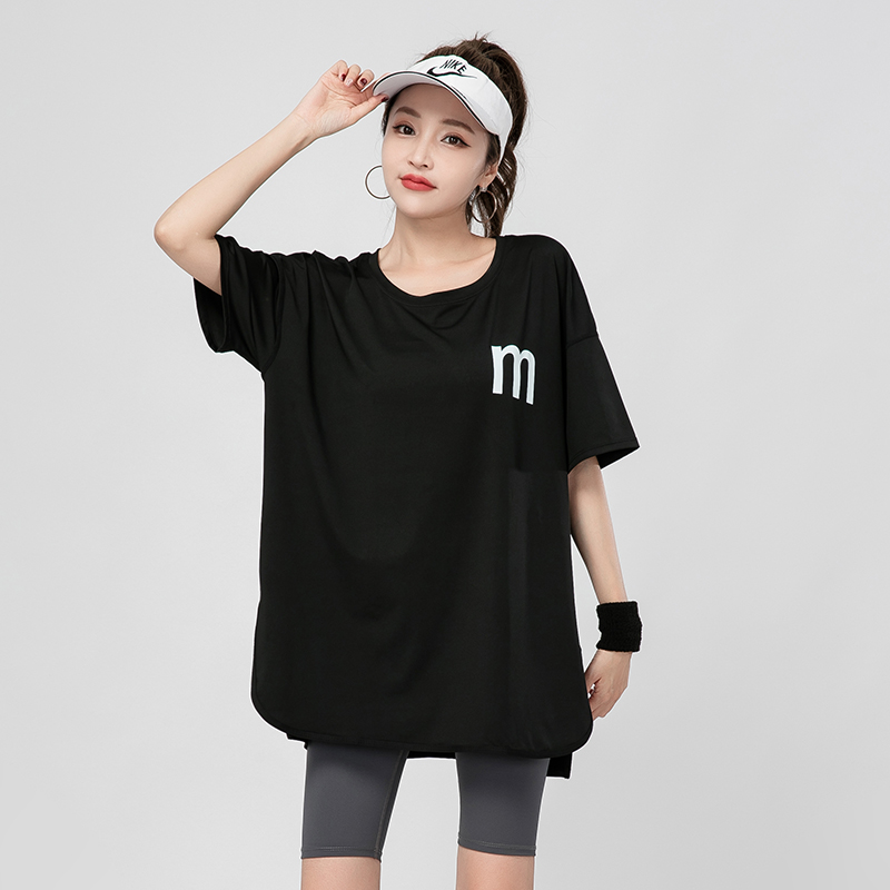 Tシャツ　レディーススポーツウェア シンプルロゴ ゆったりフィットTシャツ