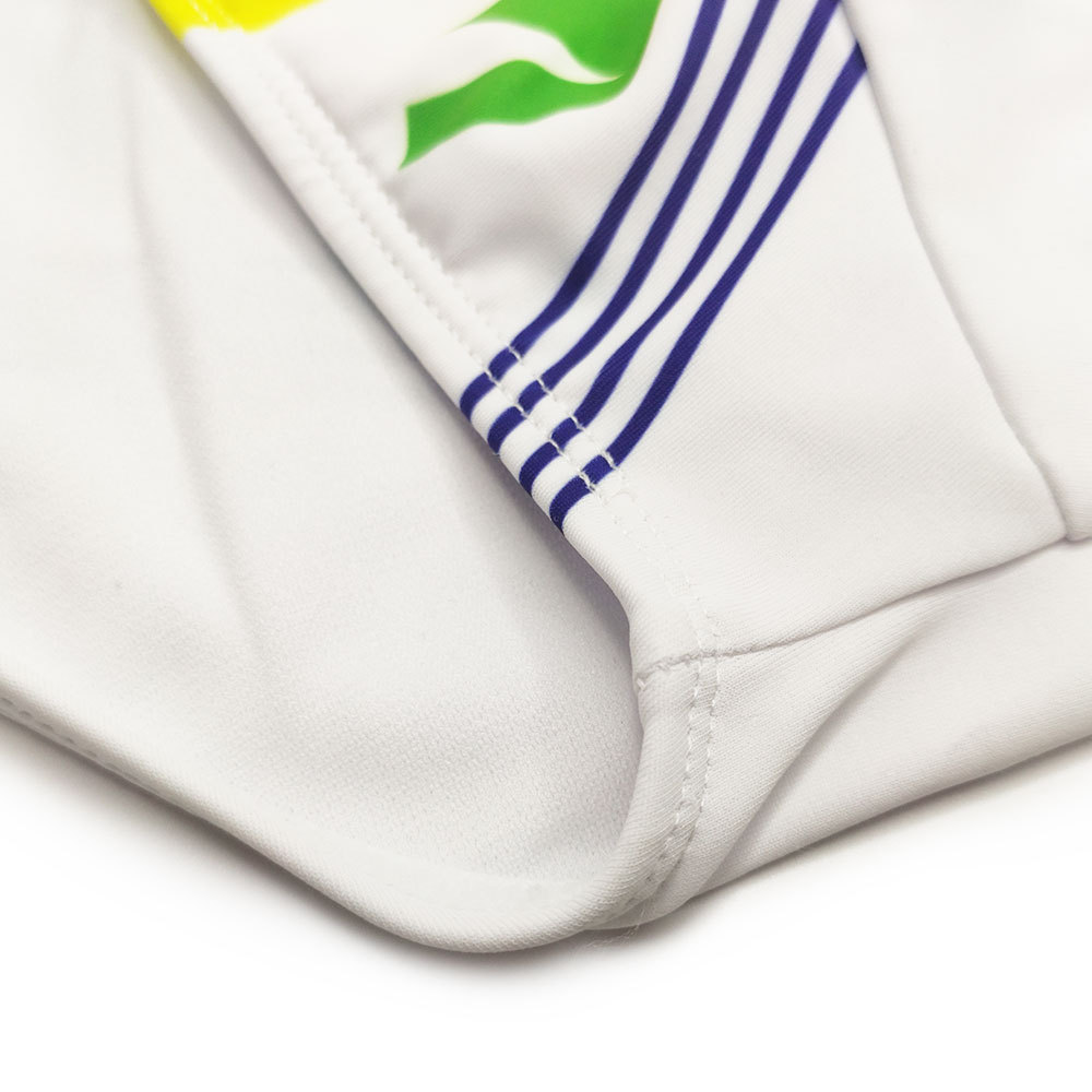 メンズ下着マルチカラー(星柄)デザイン柔軟素材ローライズビキニパンツ