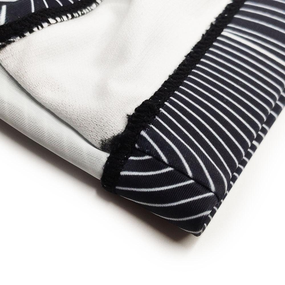 メンズ下着縦縞柄ローライズビキニブリーフ