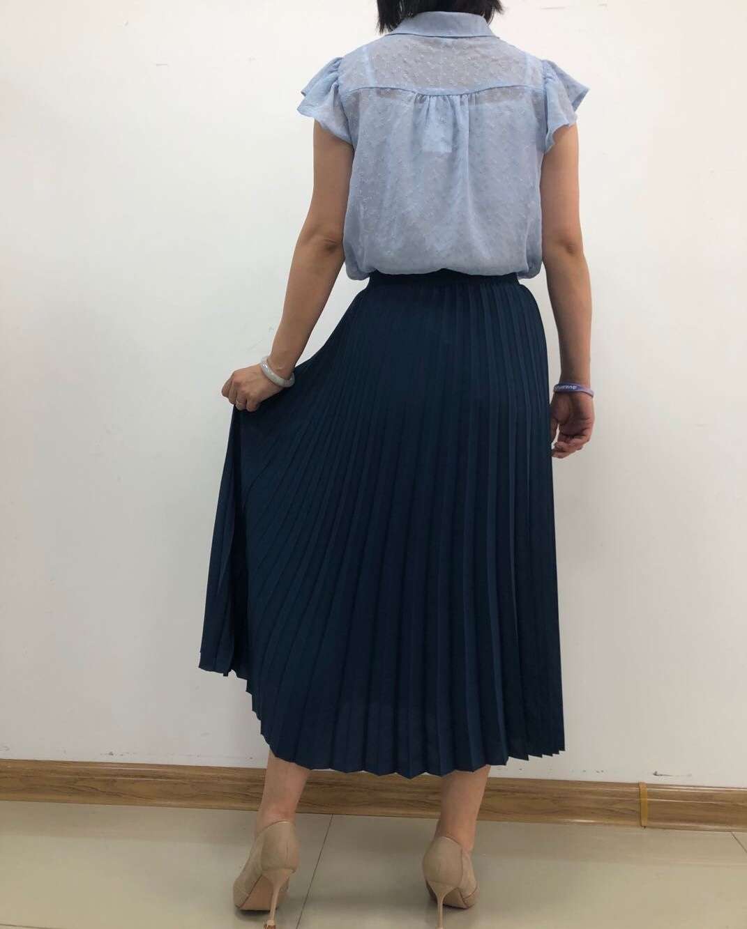 上品な彩りプリーツスカート