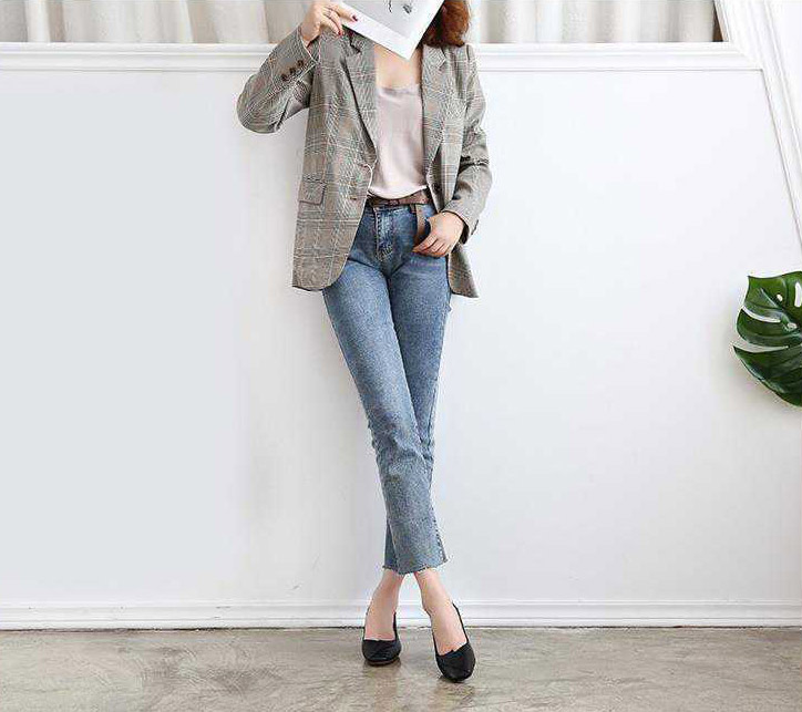 就活対応 黒パンプス 太ヒール 4.5センチ 歩きやすい 美脚効果