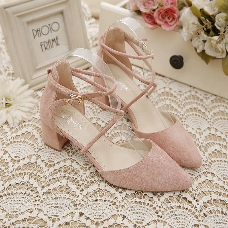 結婚式 パンプス ピンクパンプス キラキラ輝くツイストストラップフラットパンプス