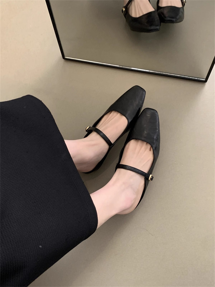 就活対応 太ヒール ストラップパンプス 黒