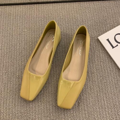 就活用レディース柔らかスクエアトゥパンプス