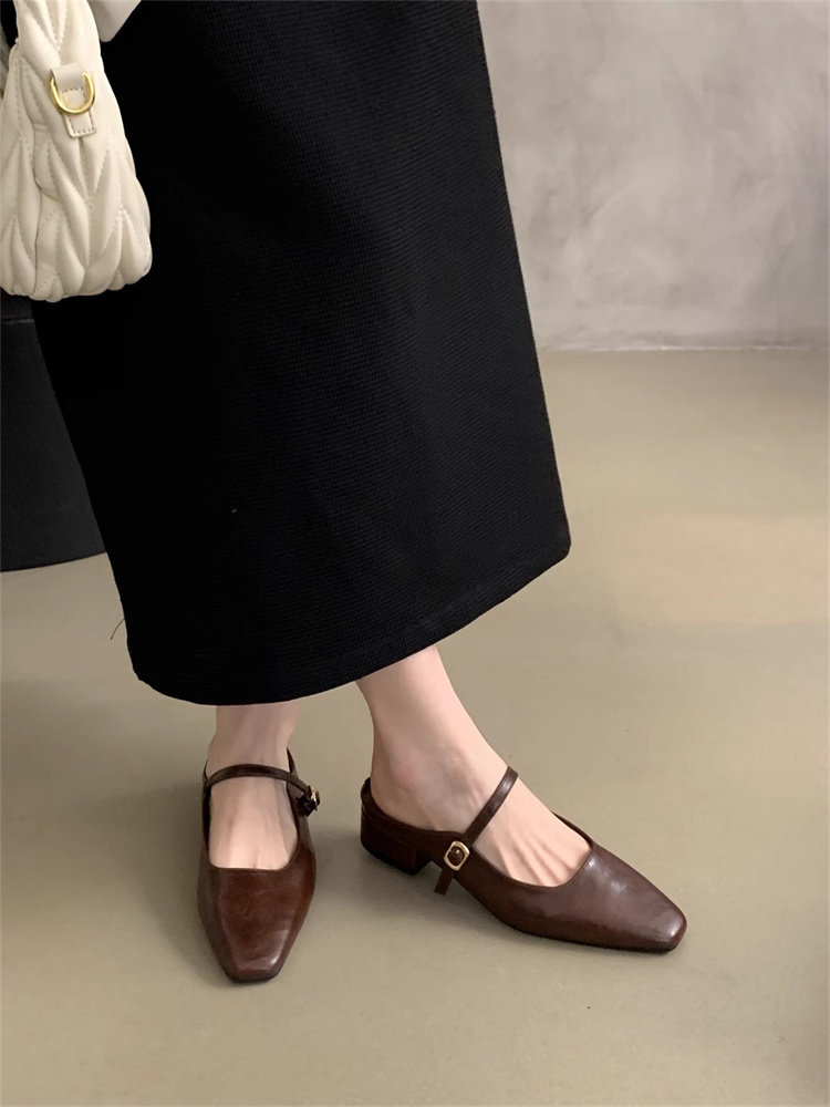 就活対応 太ヒール ストラップパンプス 黒