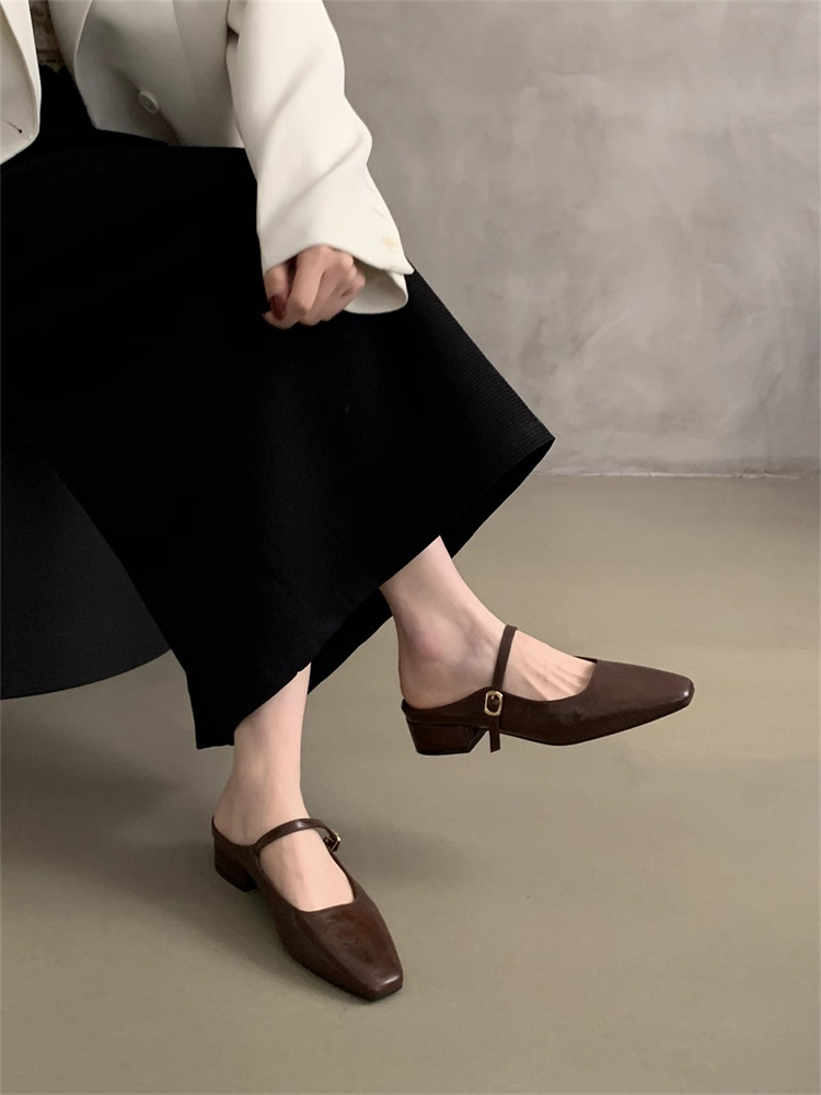 就活対応 太ヒール ストラップパンプス 黒