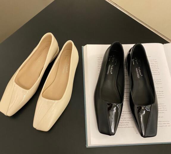 就活用レディース柔らかスクエアトゥパンプス