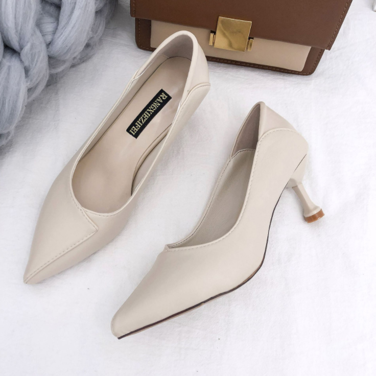 就活対応 かかと折り畳み式 二通り履き 尖頭 黒色パンプス