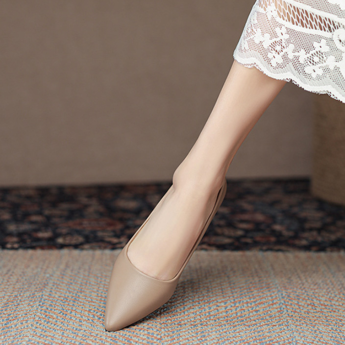 就活対応 太ヒール パンプス 黒 ベージュ 白 安定感抜群