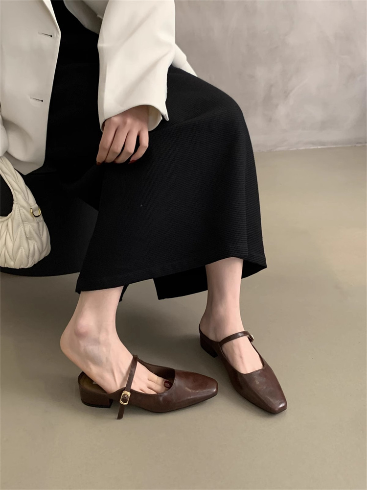 就活対応 太ヒール ストラップパンプス 黒