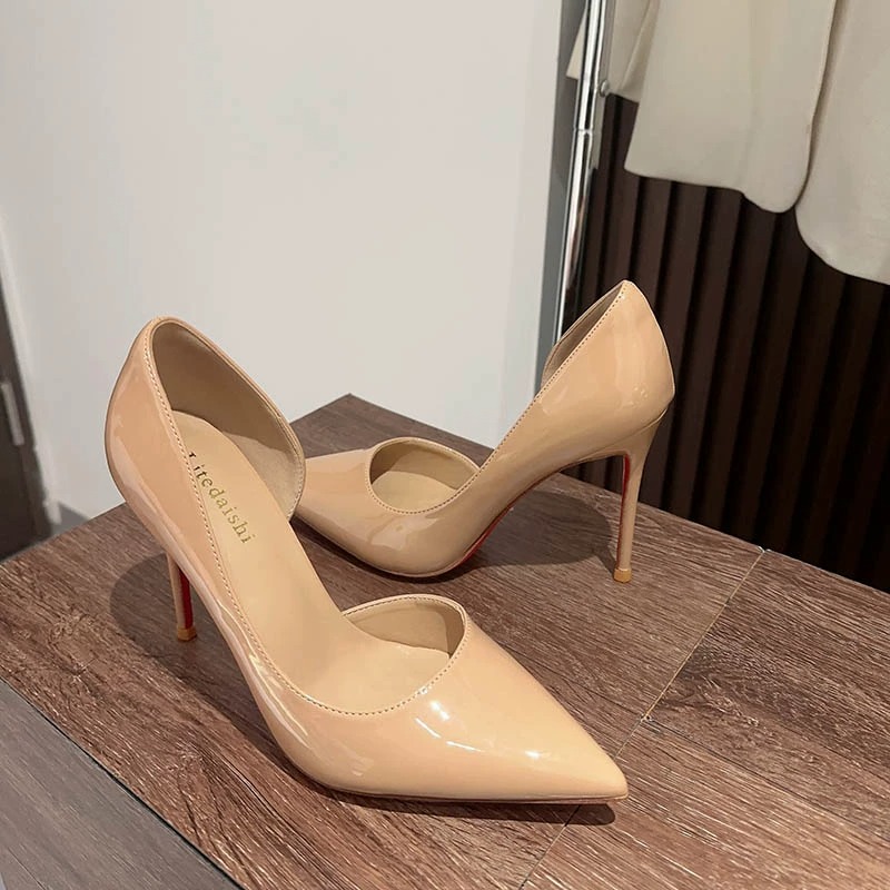 結婚式 パンプス 艶めきポインテッドトゥパンプス
