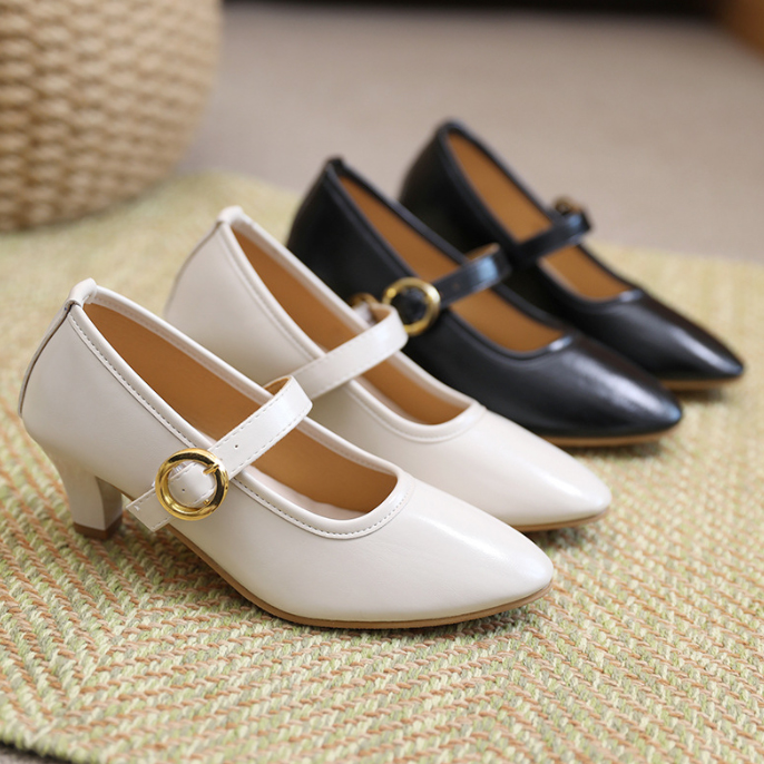 2025新作 就活用レディースパンプス ストラップ付き光沢靴