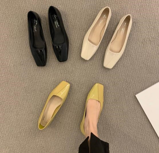 就活用レディース柔らかスクエアトゥパンプス