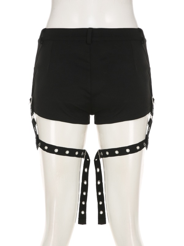パンクファッション ガーターベルト付きスタッズ装飾ショートパンツ