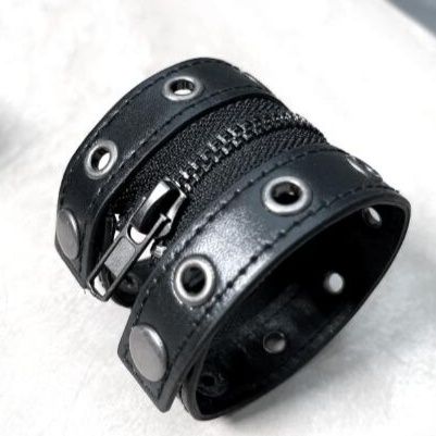 パンクファッションハトメ装飾 男女兼用 パンク風レザーブレスレット 